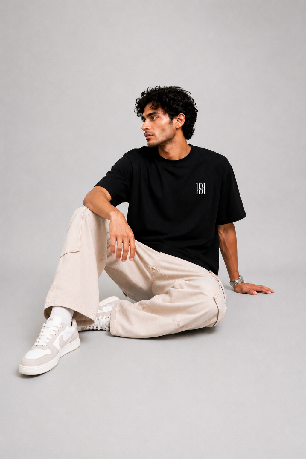Noir Signature Tee